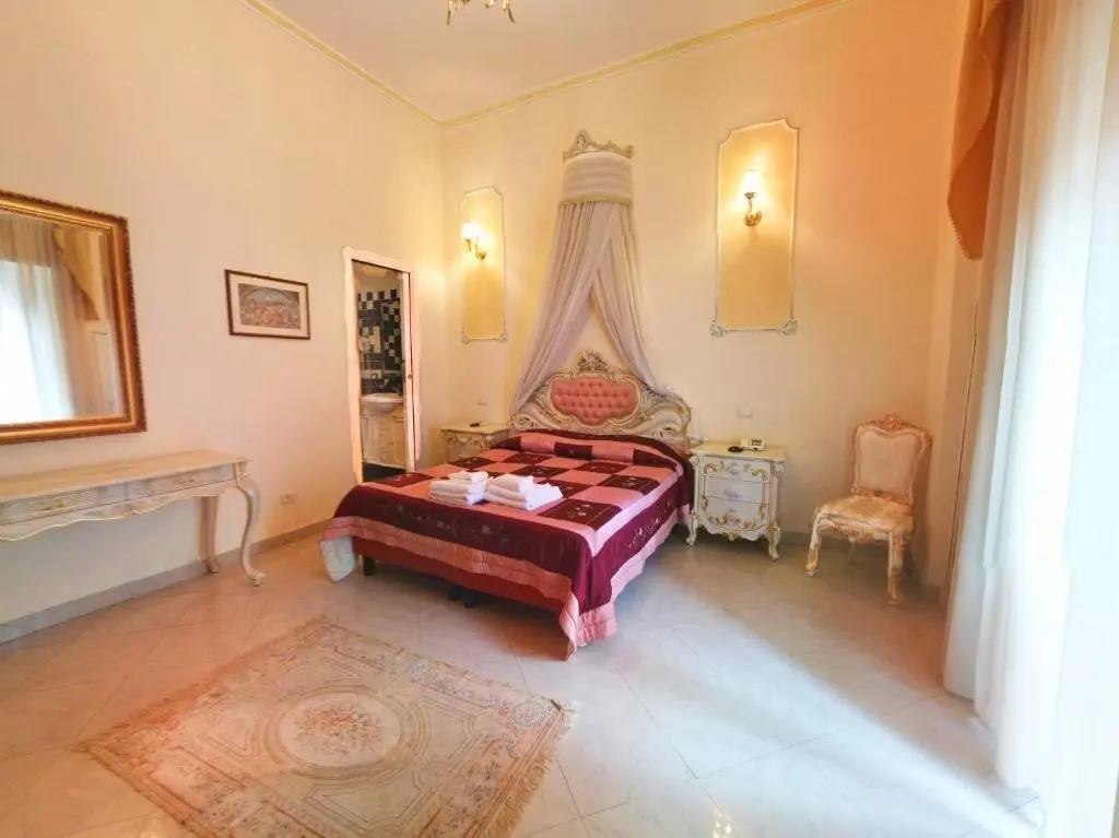 Imperial Rooms gallery image 6