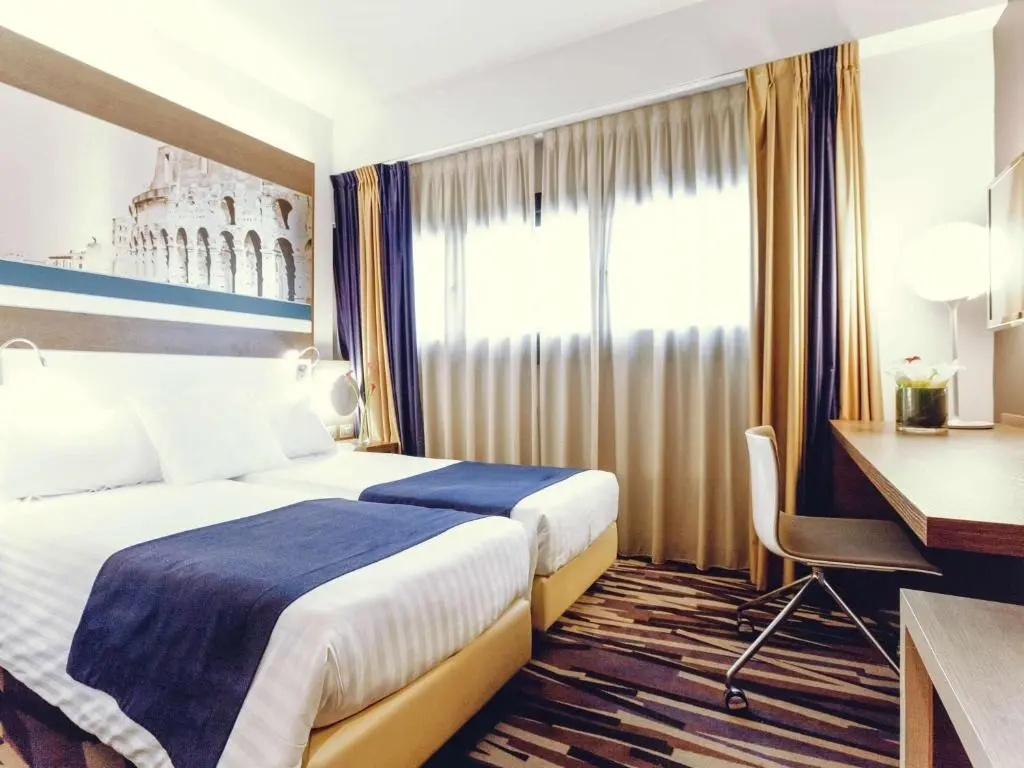 Mercure Roma Centro Colosseo gallery image 12