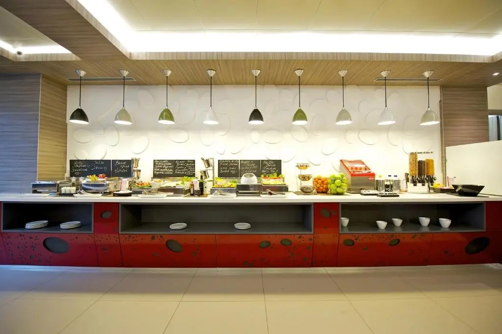 Mercure Roma Centro Colosseo gallery image 3