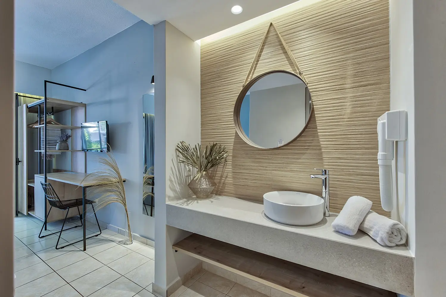 Contessa Hotel gallery image 24