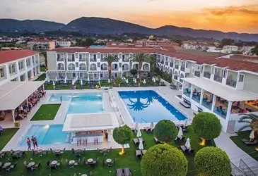 Louros Beach Hotel & Spa