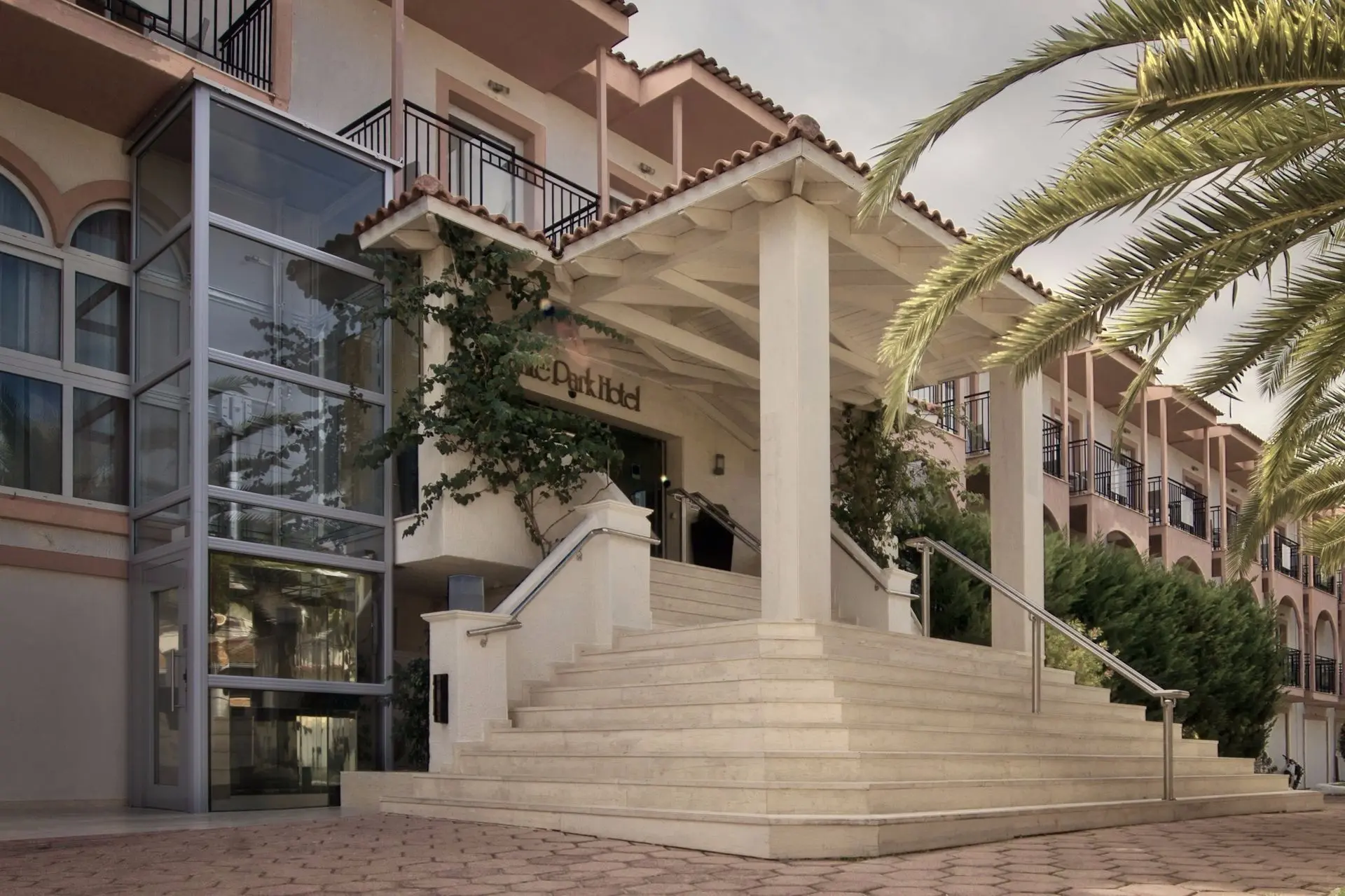 Zante Park Hotel, BW Premier Collection gallery image 1