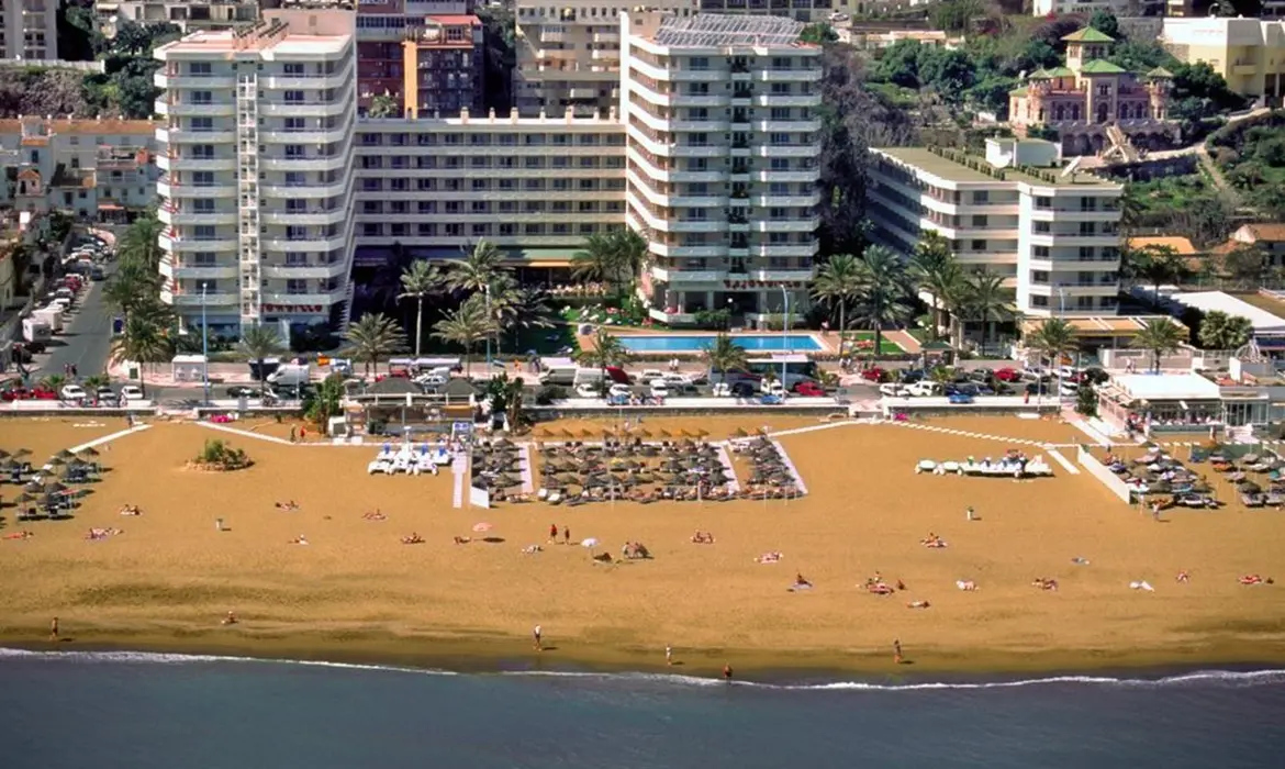 Bajondillo Apartments (AGP)