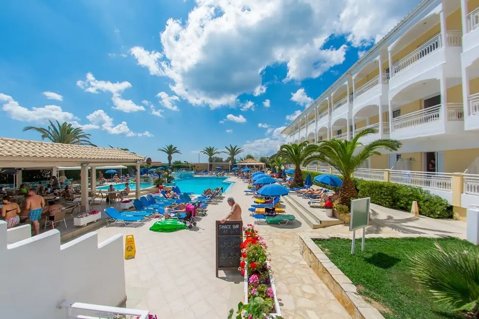 Poseidon Beach Hotel gallery image 13