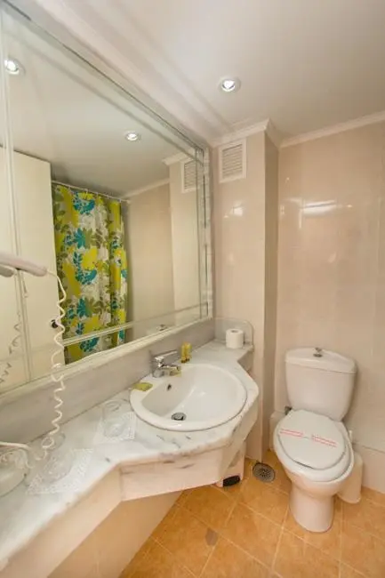 Poseidon Beach Hotel gallery image 29