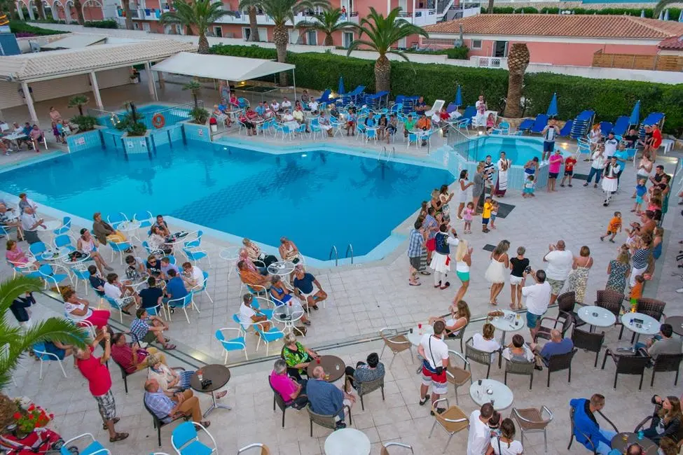 Poseidon Beach Hotel gallery image 9