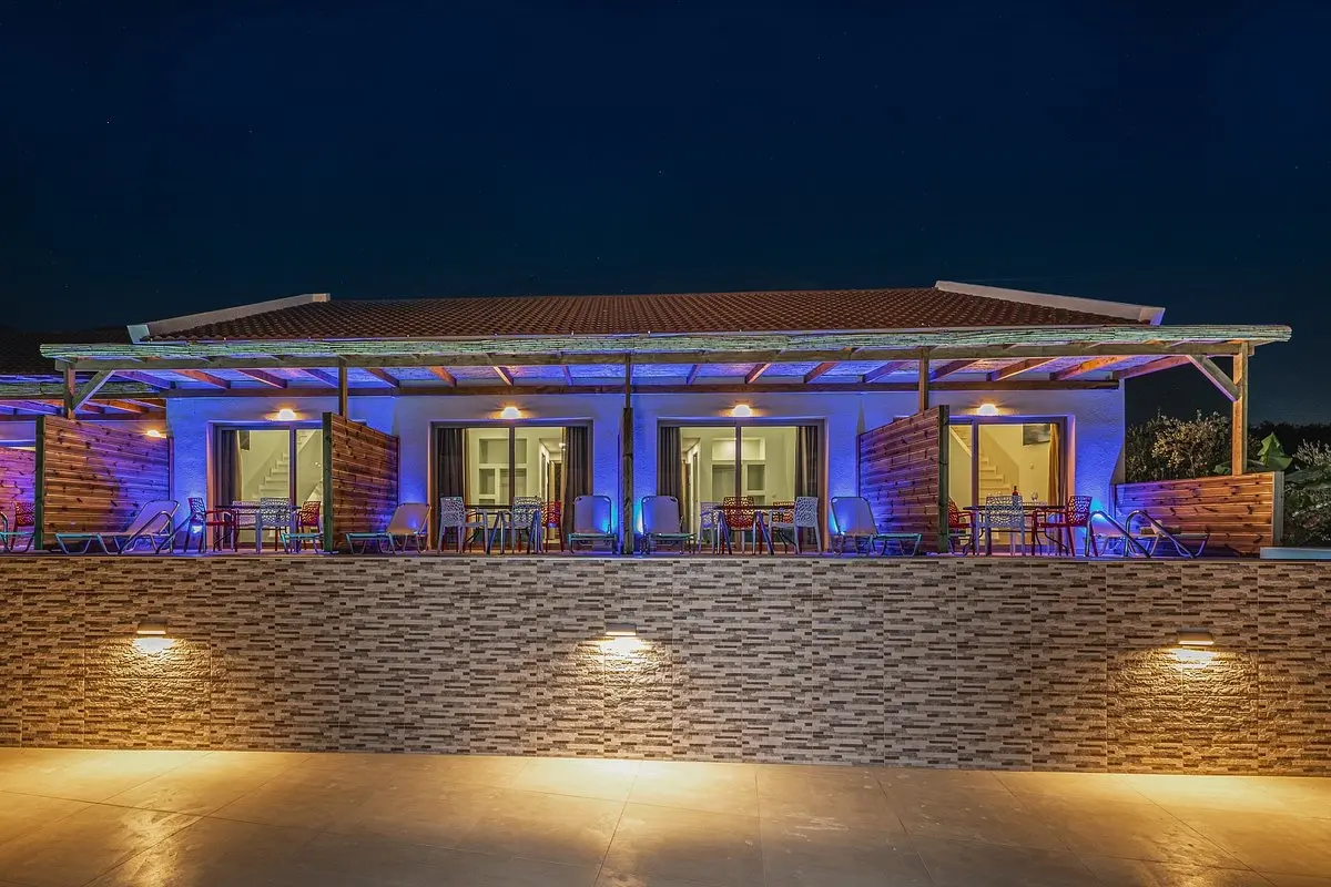 Kozanos Hotel & Suites gallery image 11