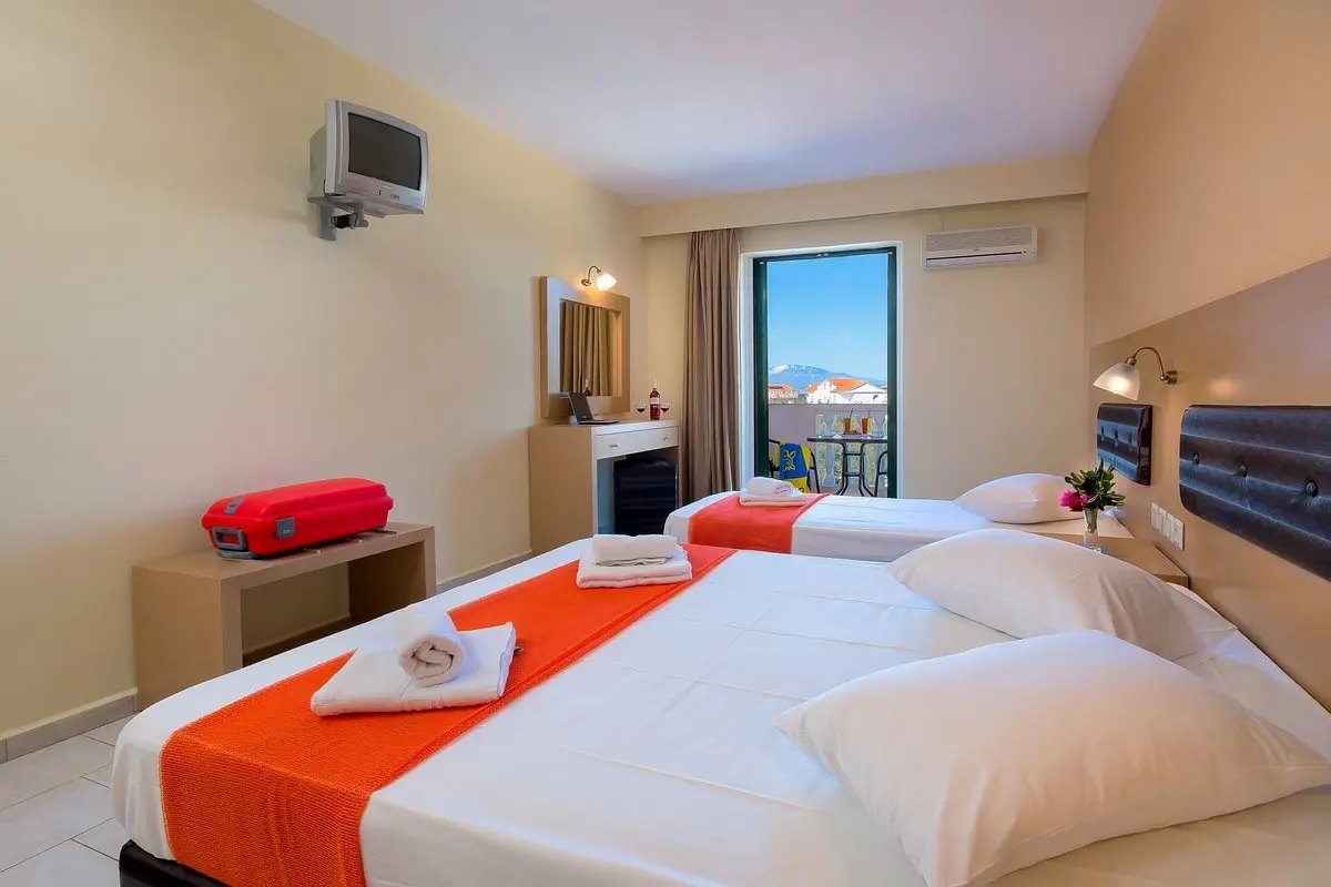 Kozanos Hotel & Suites gallery image 7
