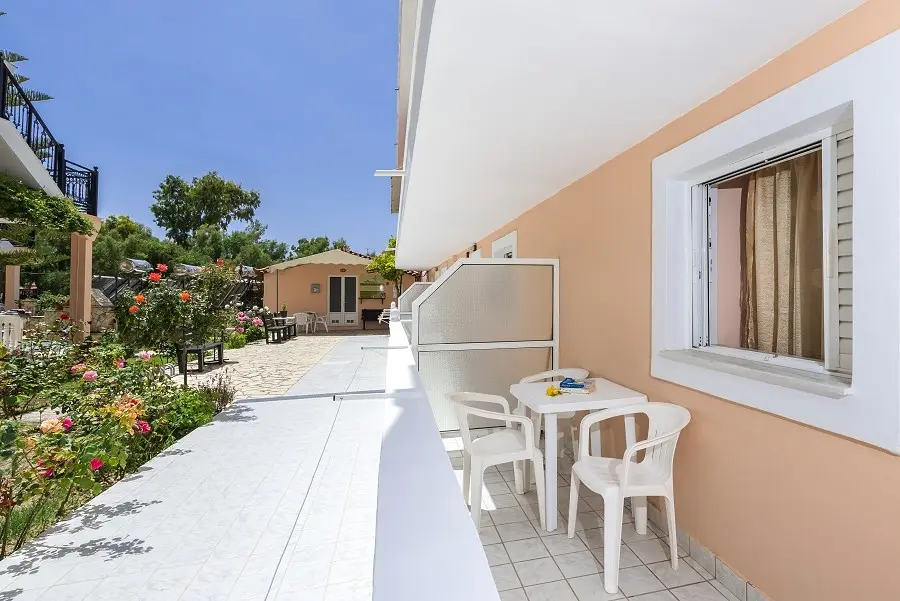 Athina Apartmetns gallery image 6