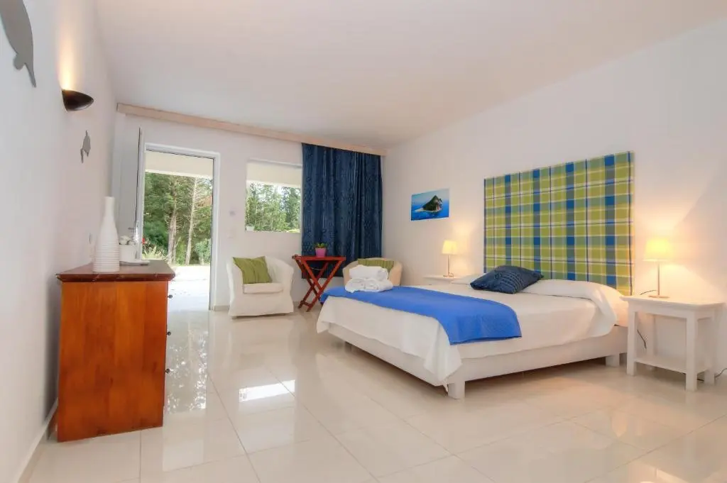 Belvedere Luxury Suites gallery image 12