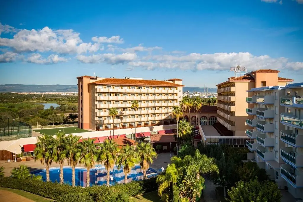 Ohtels La Hacienda gallery image 12