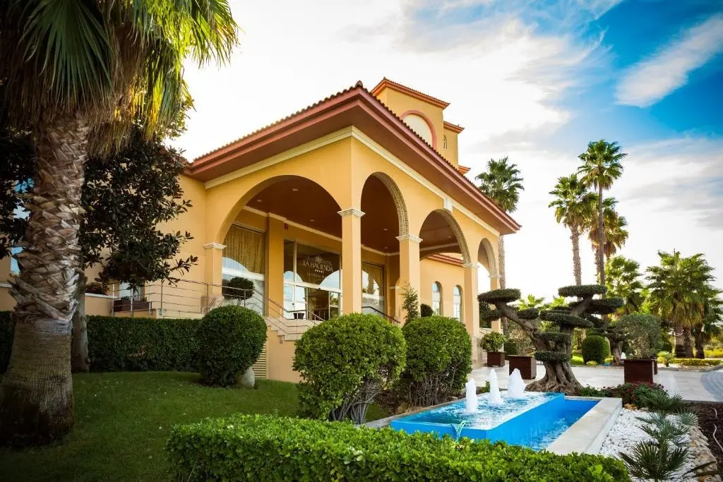 Ohtels La Hacienda gallery image 13