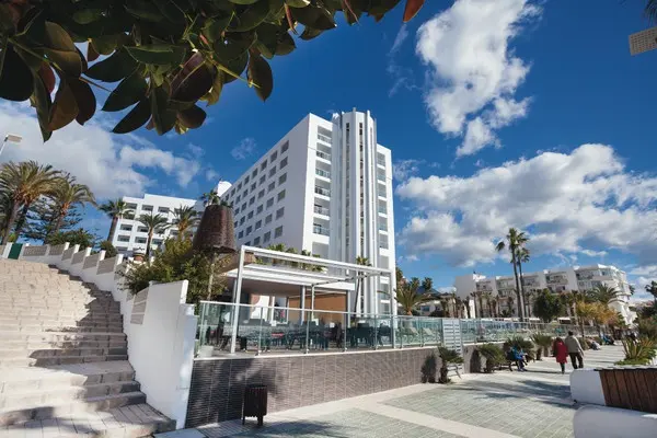 Riu Monica Hotel gallery image 3