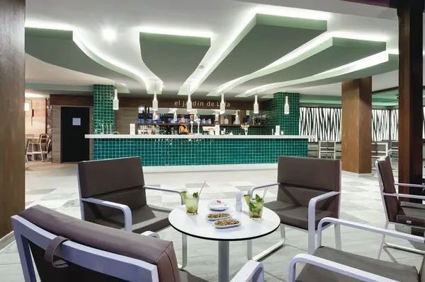 Riu Costa del Sol gallery image 11