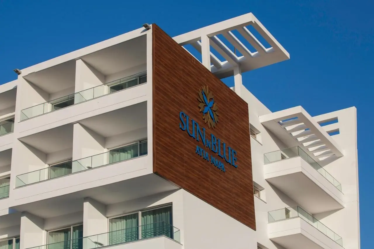 Gaia Sun N Blue Hotel gallery image 3