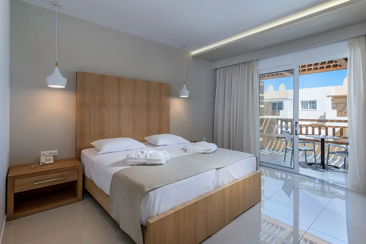 Gaia Palace Hotel gallery image 8