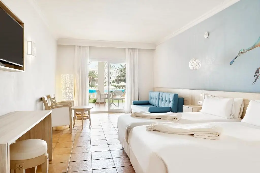 Iberostar Waves Founty Beach gallery image 16