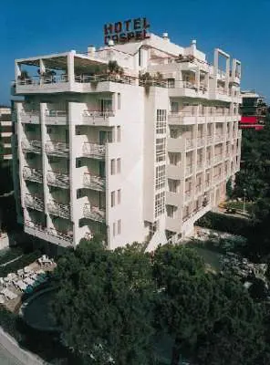Acqua Hotel (FORMERLY KNOWN AS Hotel Caspel) gallery image 3