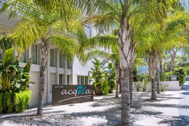 Acqua Hotel (FORMERLY KNOWN AS Hotel Caspel) gallery image 5