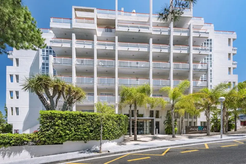 Acqua Hotel (FORMERLY KNOWN AS Hotel Caspel) gallery image 4