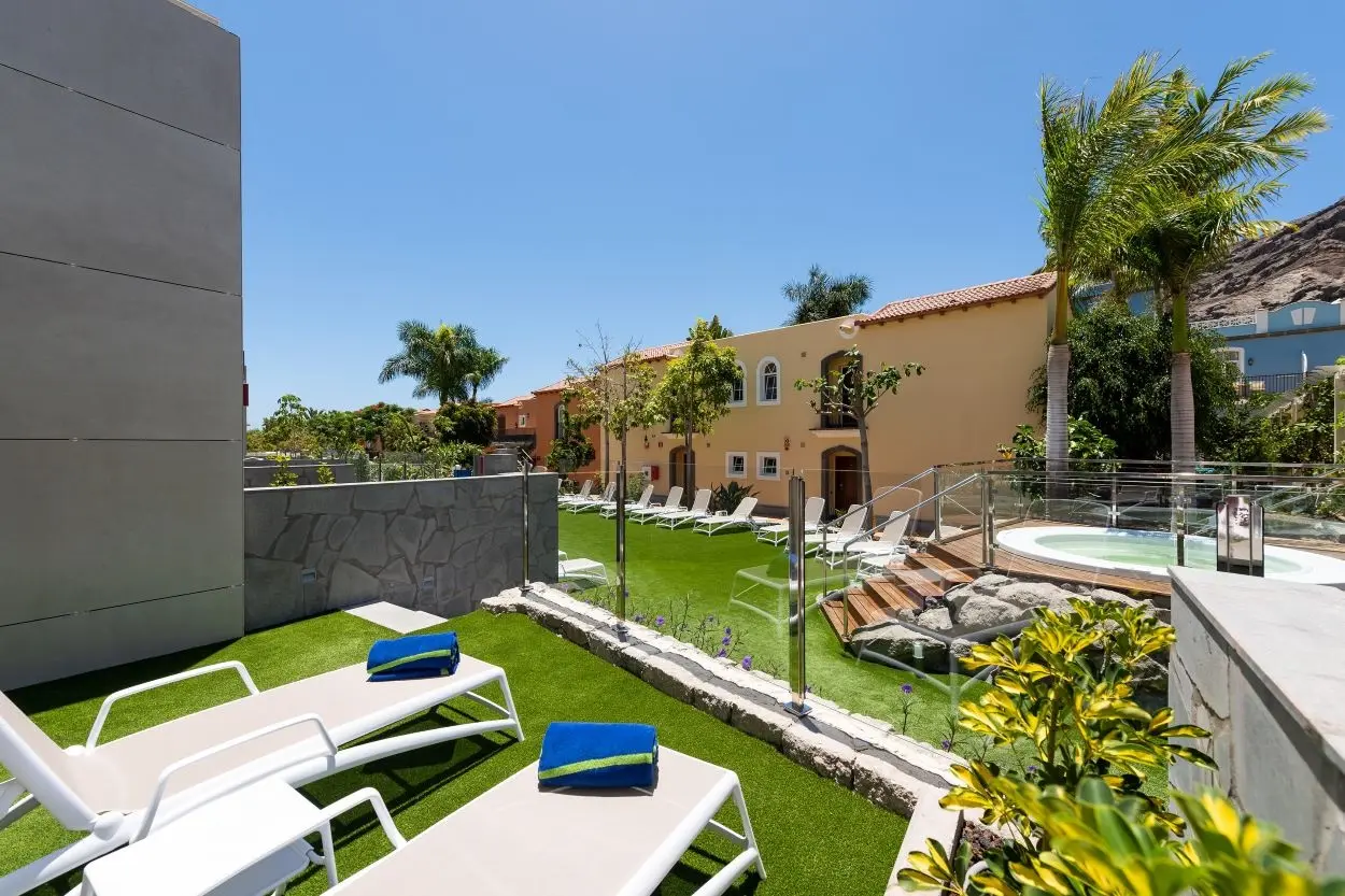 Cordial Mogan Solaz Apts gallery image 15