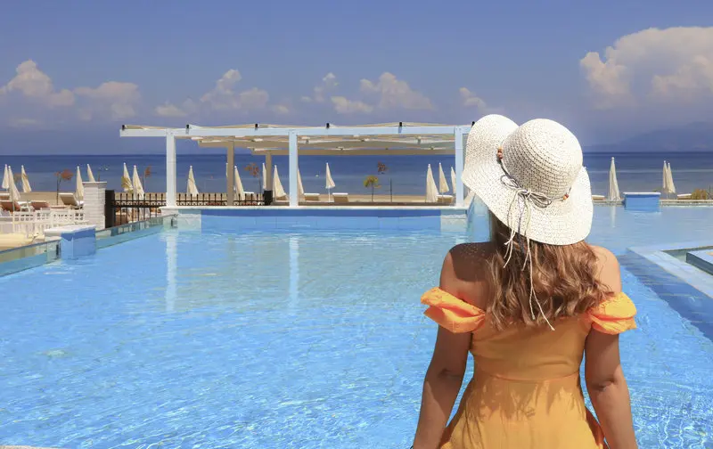 Cavomarina Beach Hotel gallery image 2