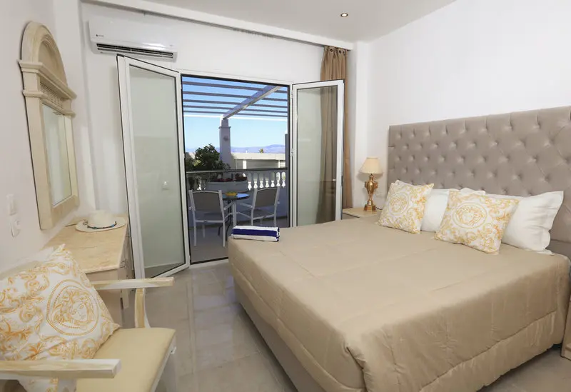 Cavomarina Beach Hotel gallery image 4