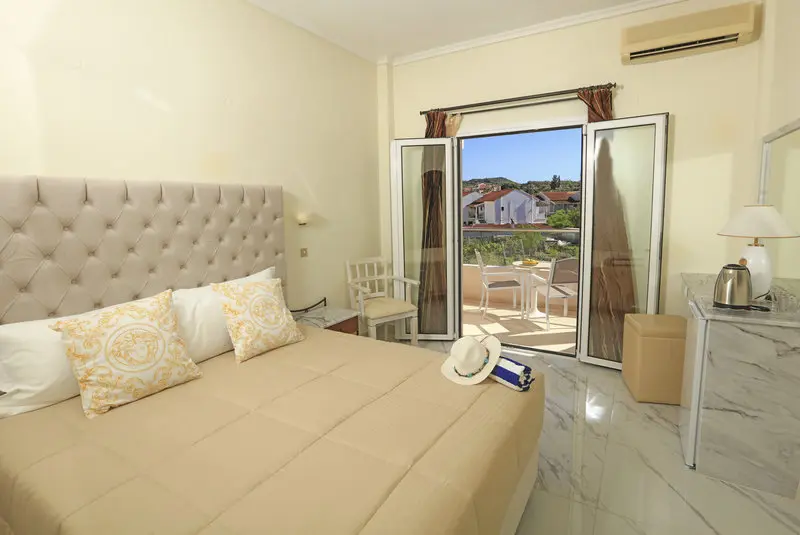 Cavomarina Beach Hotel gallery image 6