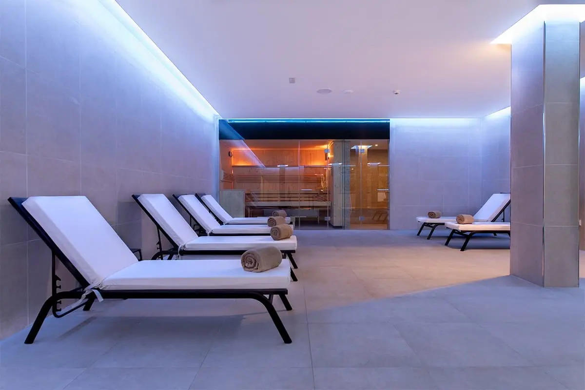Mac Puerto Marina Benalmadena (AGP) gallery image 17