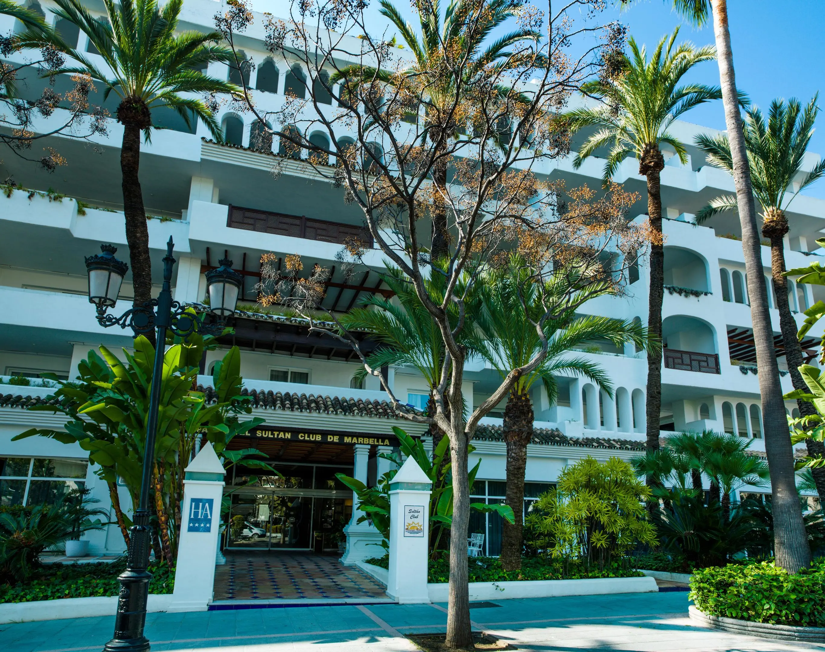 Monarque Sultan Aparthotel (AGP) gallery image 4
