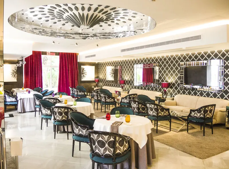 Monarque Sultan Aparthotel (AGP) gallery image 30