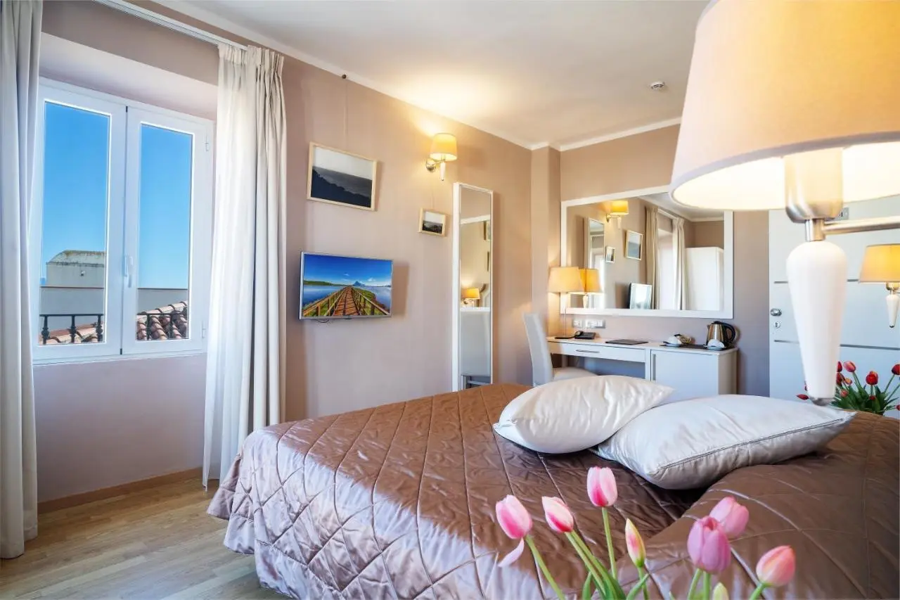 Hotel Centrale gallery image 6