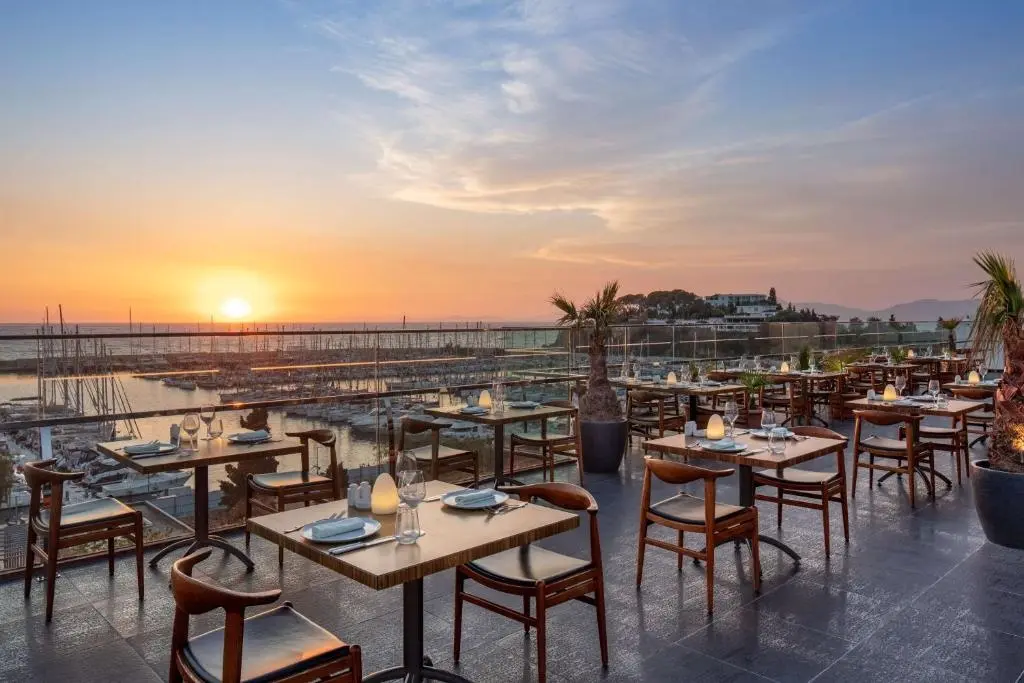 DoubleTree by Hilton Kusadasi gallery image 11