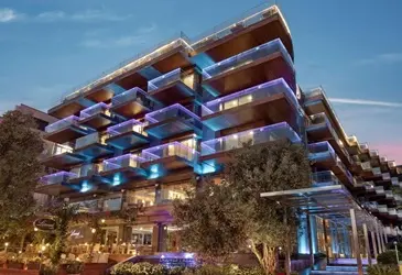 DoubleTree by Hilton Kusadasi