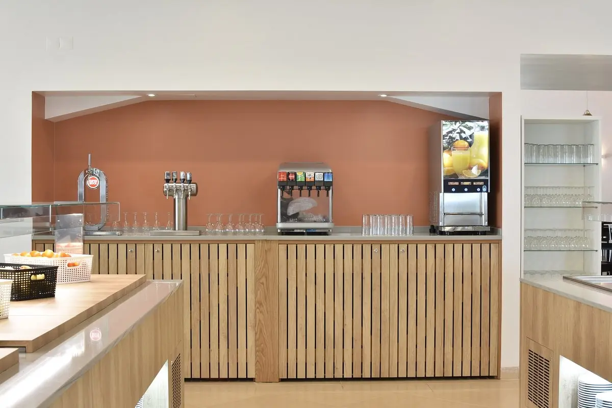 Golden Club Cabanas gallery image 12