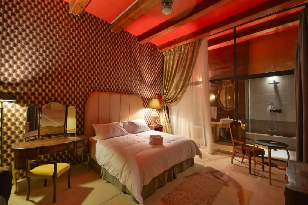 The Vincent Hotel gallery image 10
