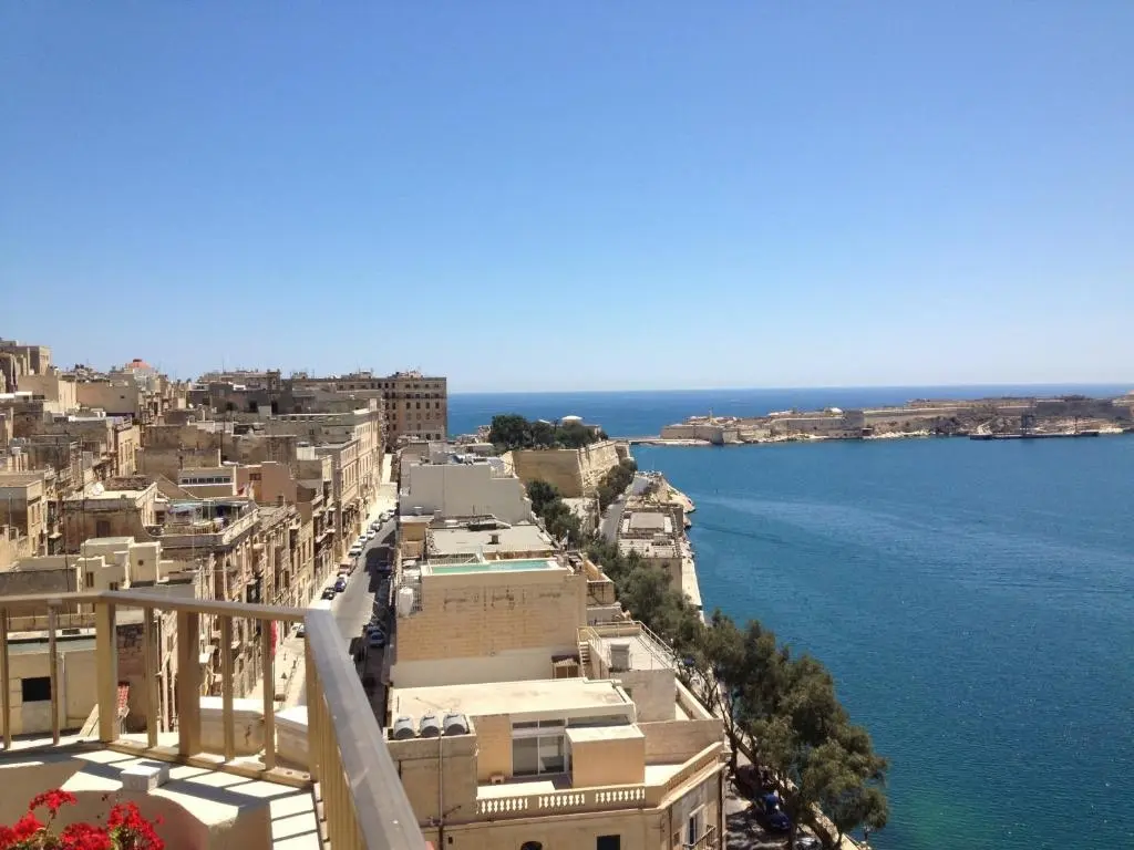 Grand Harbour Hotel gallery image 3