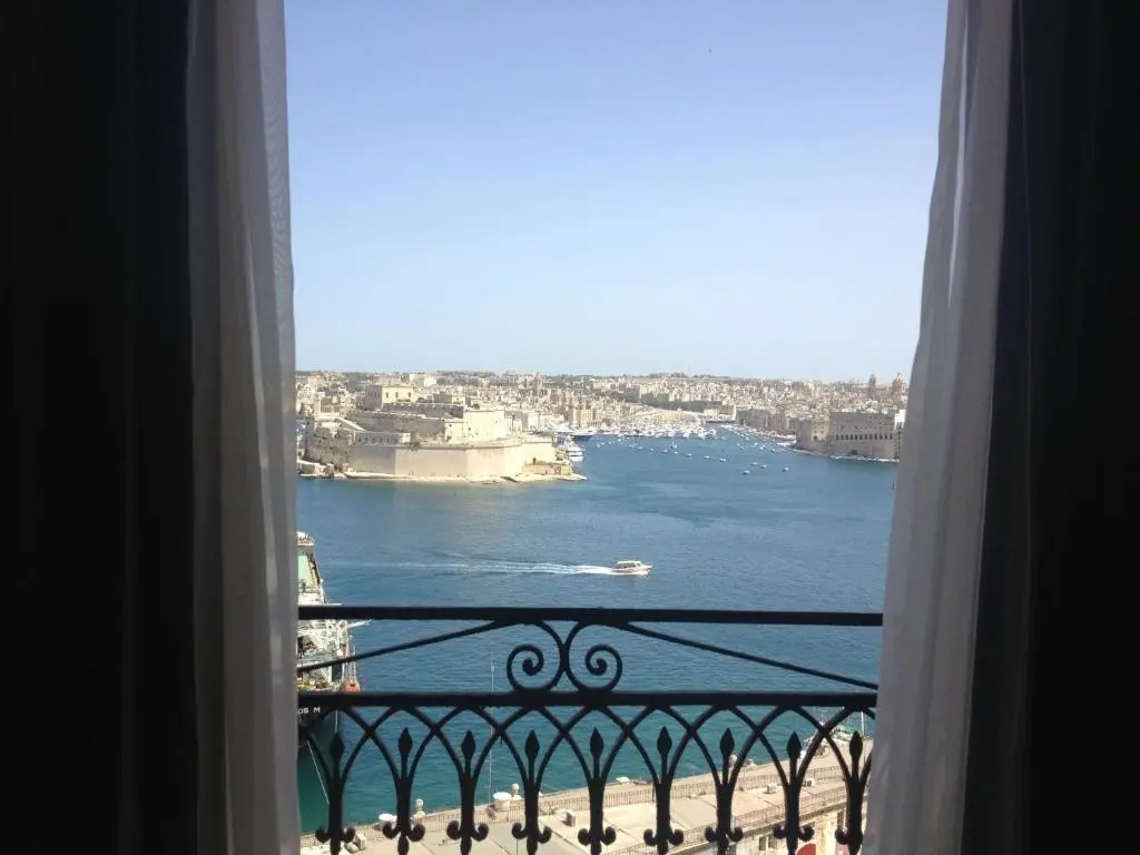 Grand Harbour Hotel gallery image 4
