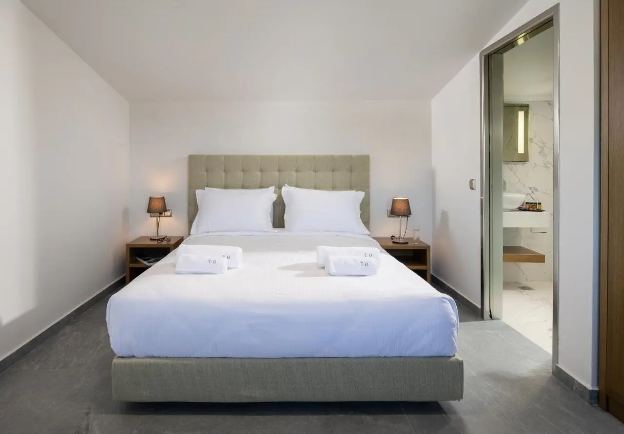 Terra Olivia Luxury Villas & Suites gallery image 11