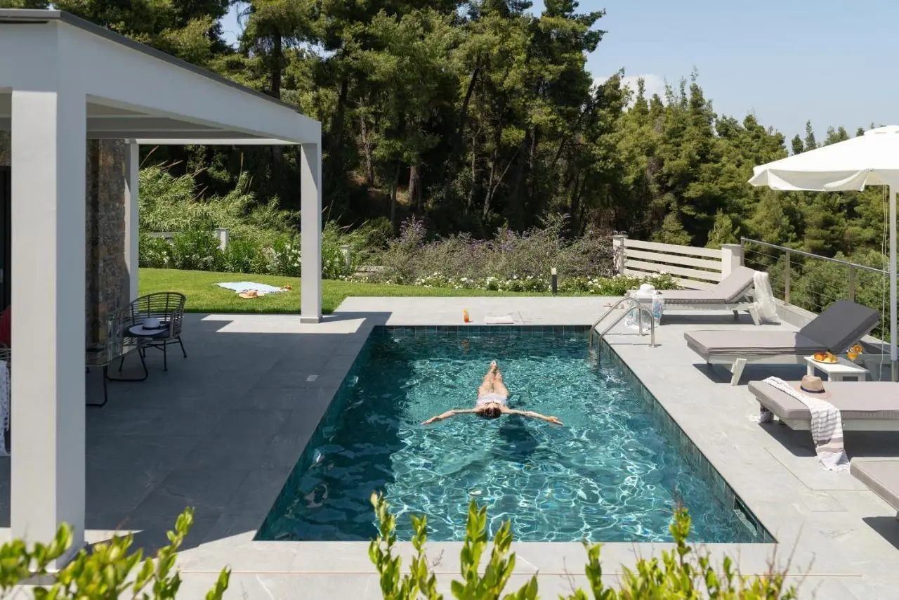 Terra Olivia Luxury Villas & Suites gallery image 2