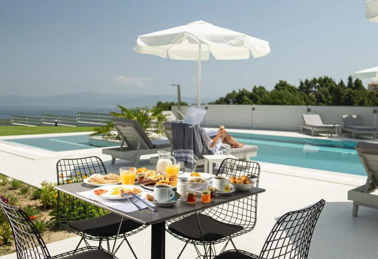 Terra Olivia Luxury Villas & Suites gallery image 9