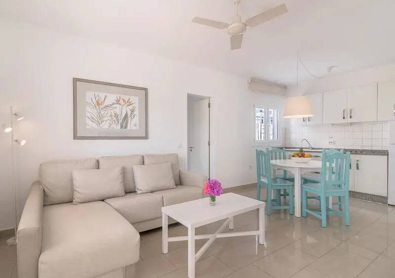 Parque Tropical Apartments gallery image 11