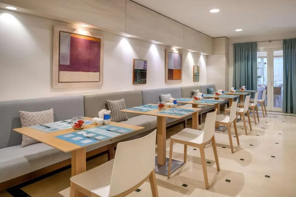 NH Marbella Hotel gallery image 6