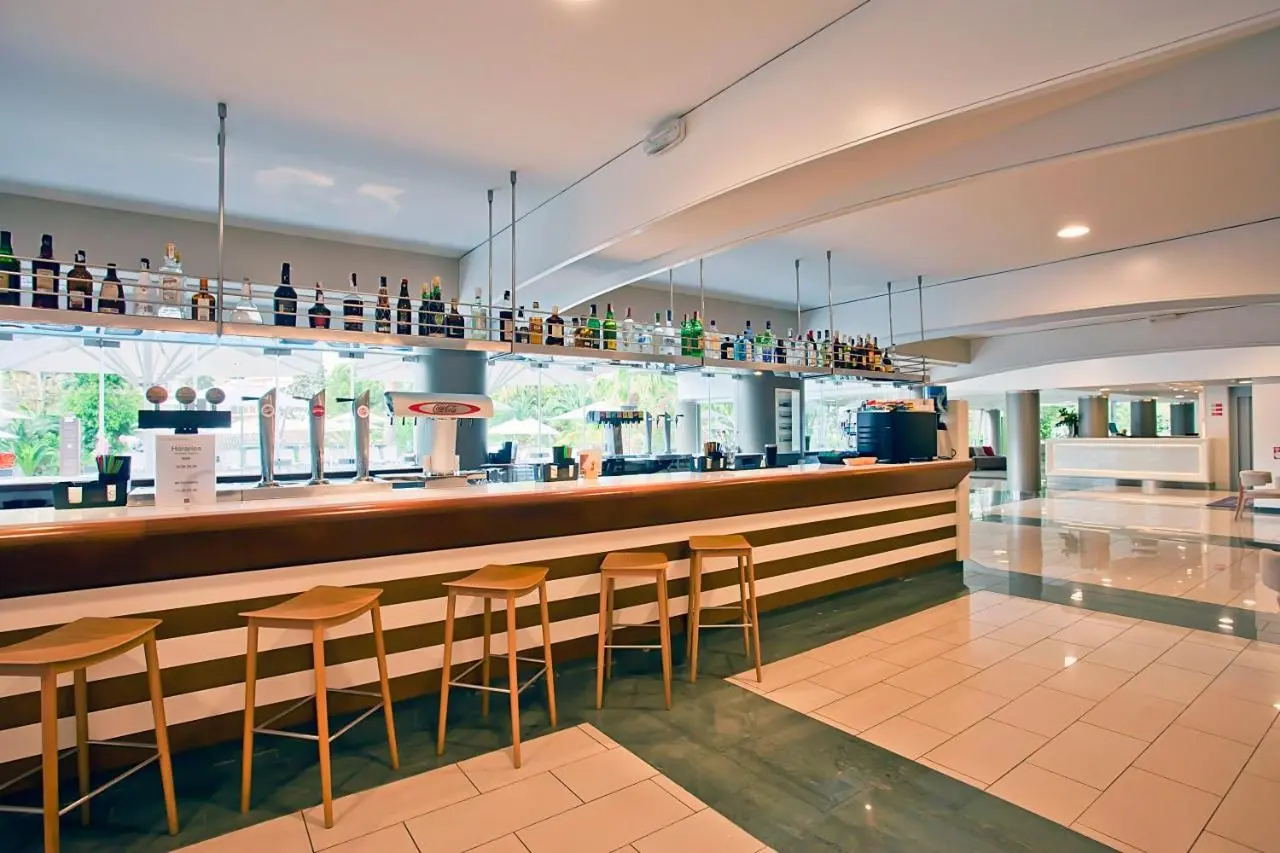 Fergus Bermudas Hotel gallery image 12
