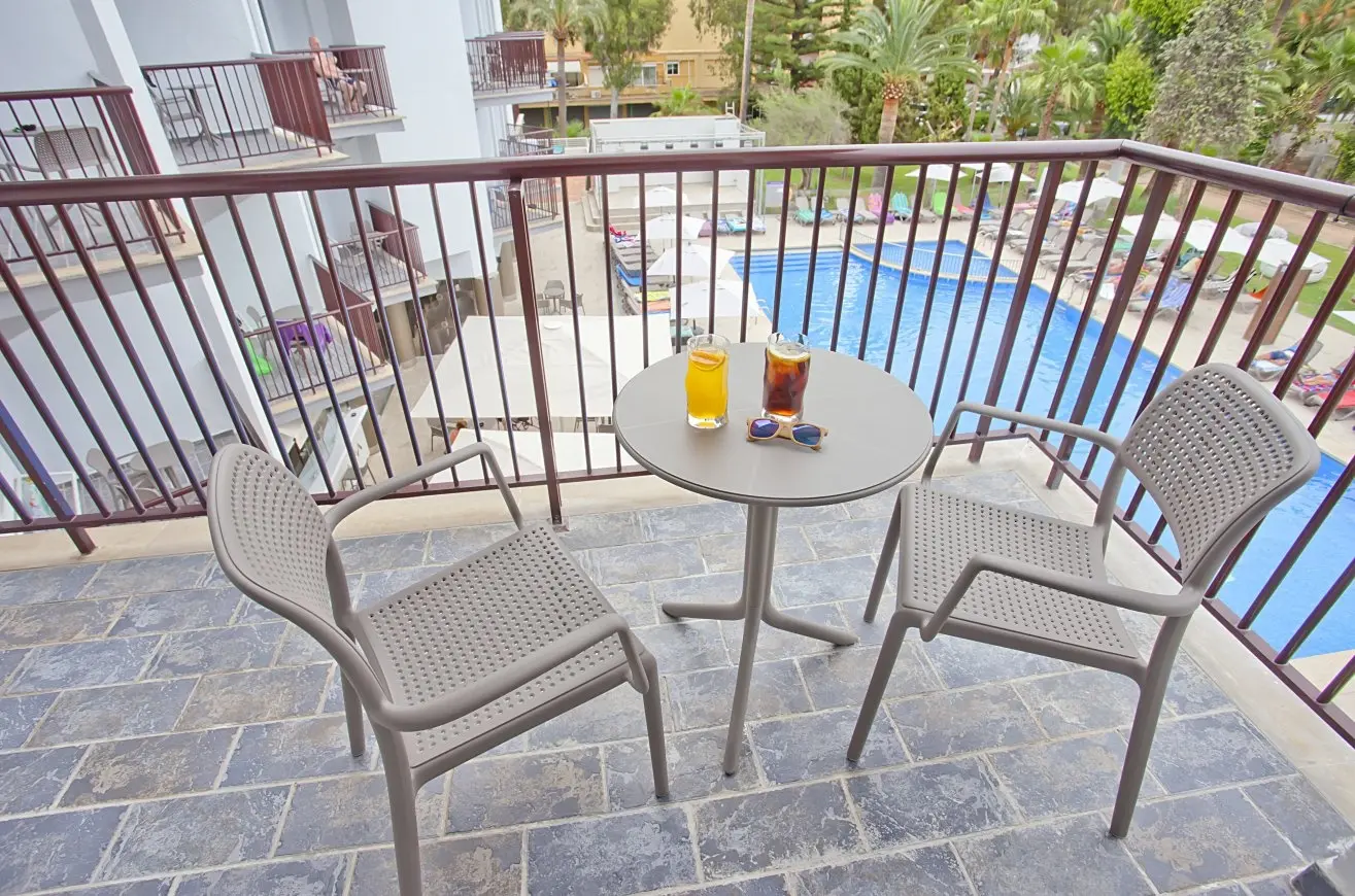 Fergus Bermudas Hotel gallery image 18