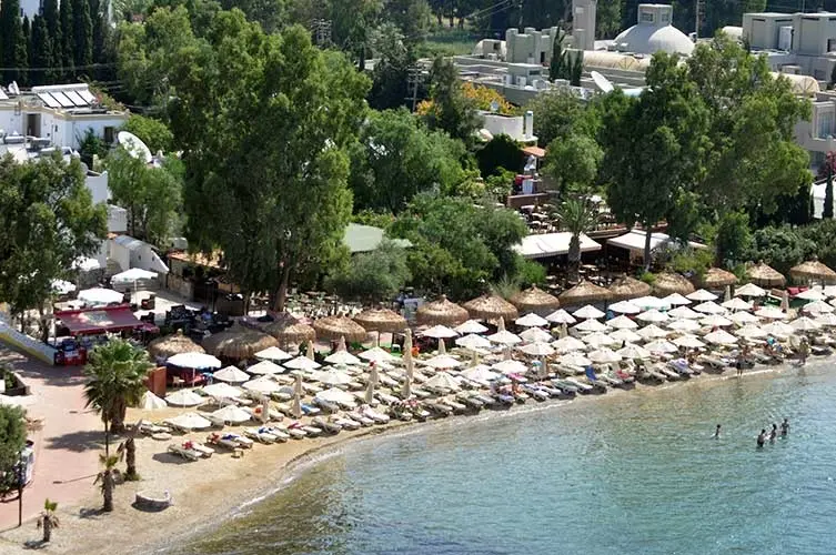 Manuela Hotel gallery image 6