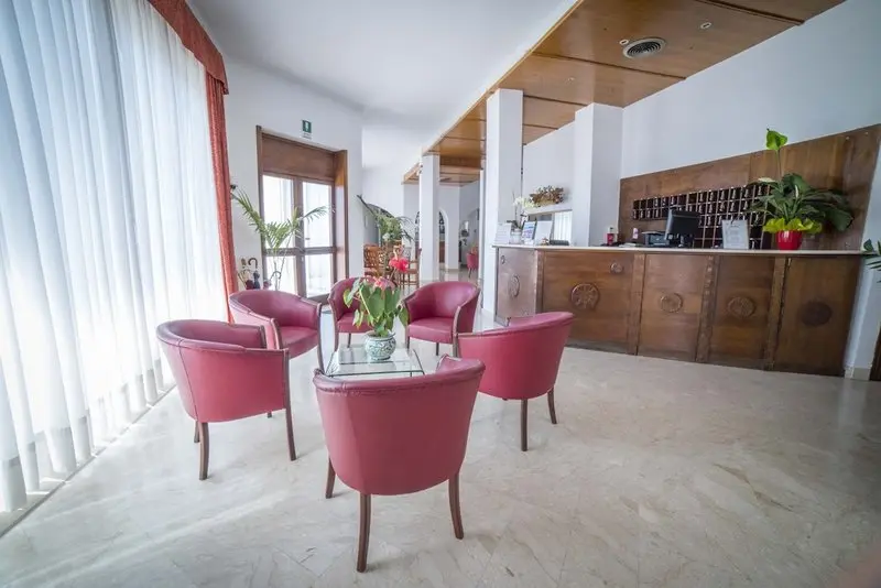 Isola Bella Hotel gallery image 6