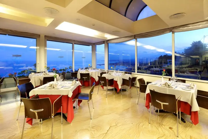 Monte Tauro Hotel gallery image 25