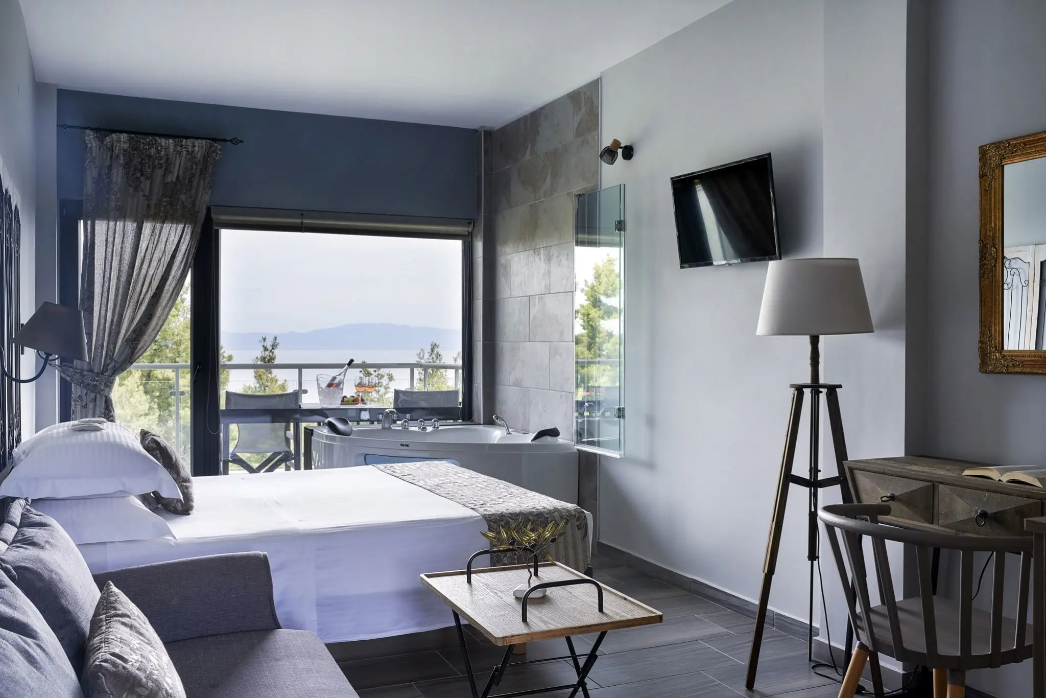 Mirabilia Boutique Hotel gallery image 7