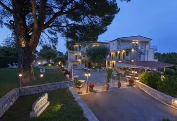 Mirabilia Boutique Hotel